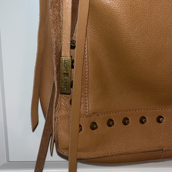 Lucky Brand crossbody - Picture 2 of 11